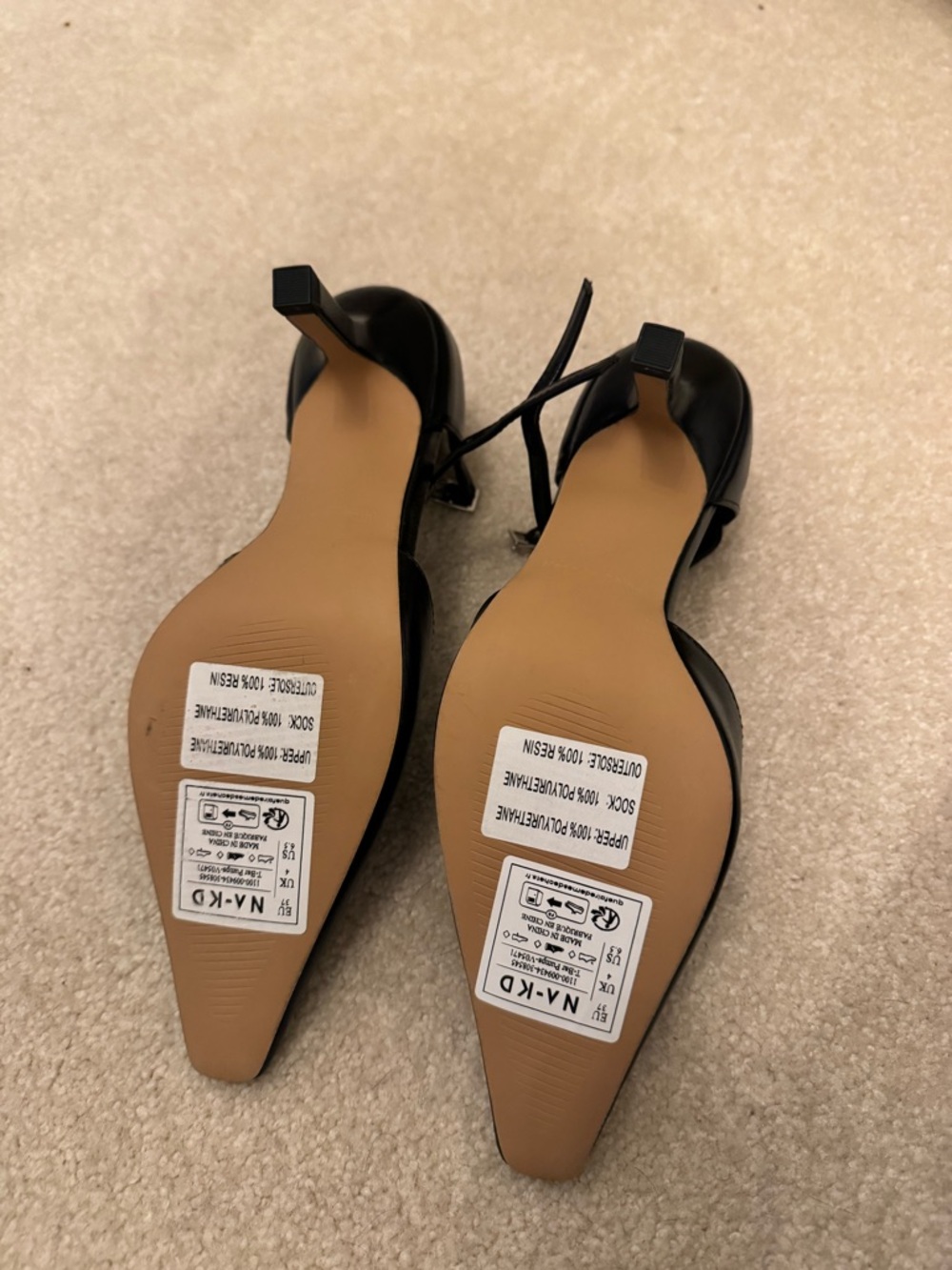 Sleek Black T-Strap Pointed Toe Heels with Ankle Buckle - Picture 3 of 3